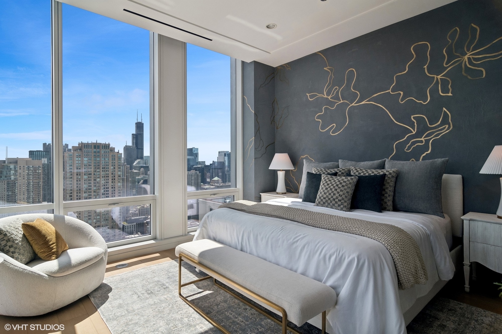 14 W Superior Street Unit: 4502