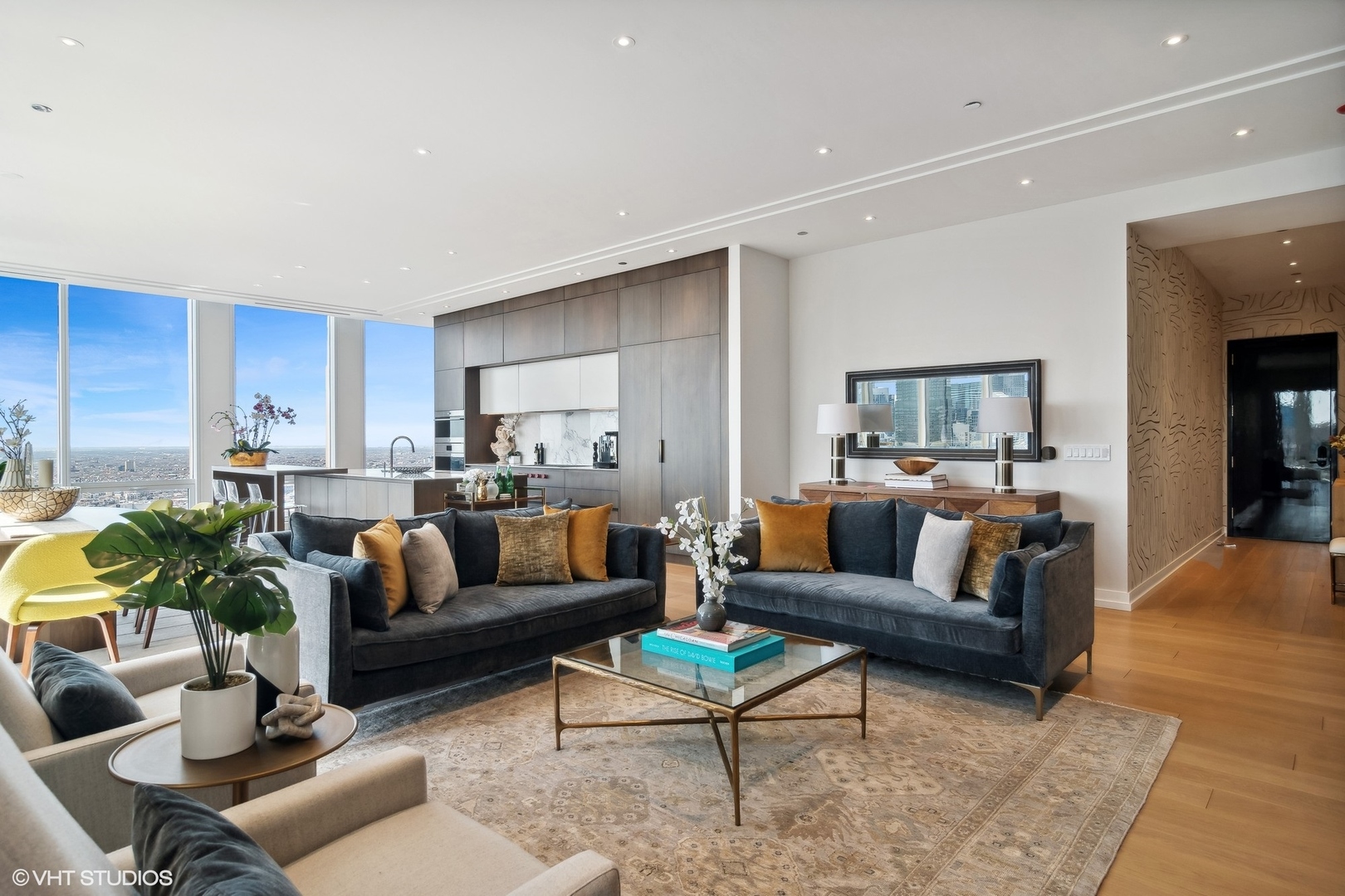 14 W Superior Street Unit: 4502