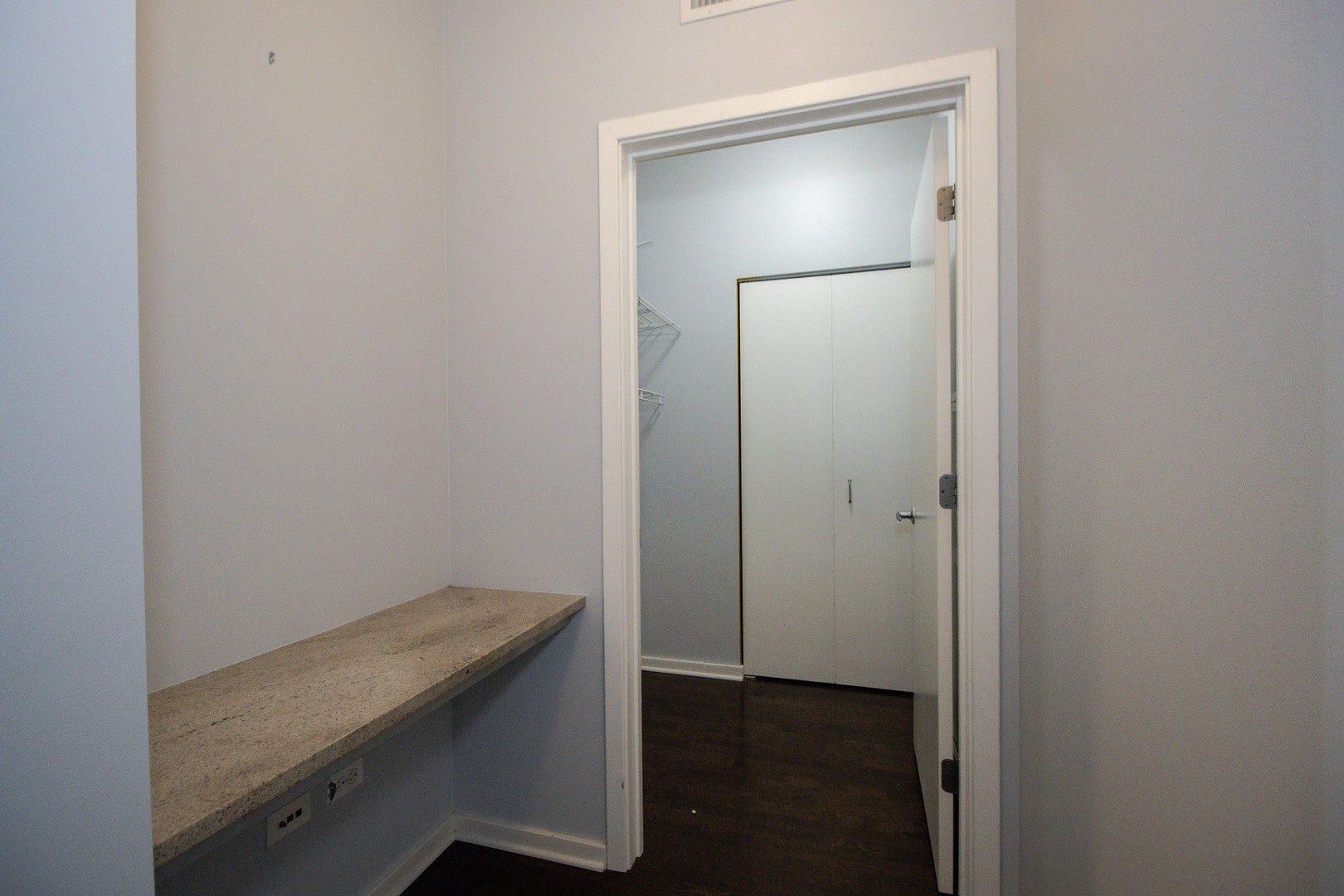 659 W Randolph Street Unit: 1007