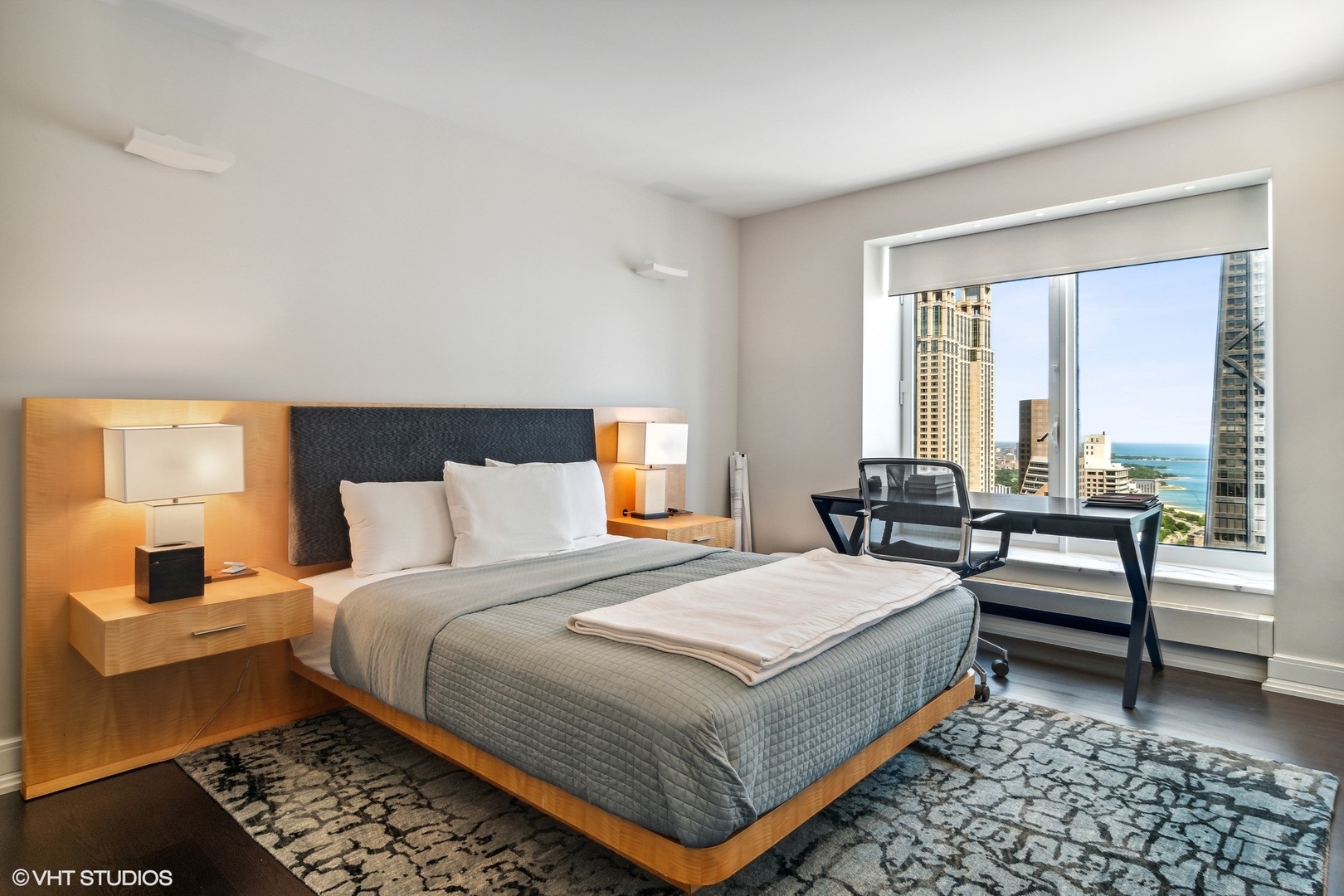 161 E CHICAGO Avenue Unit: 51A