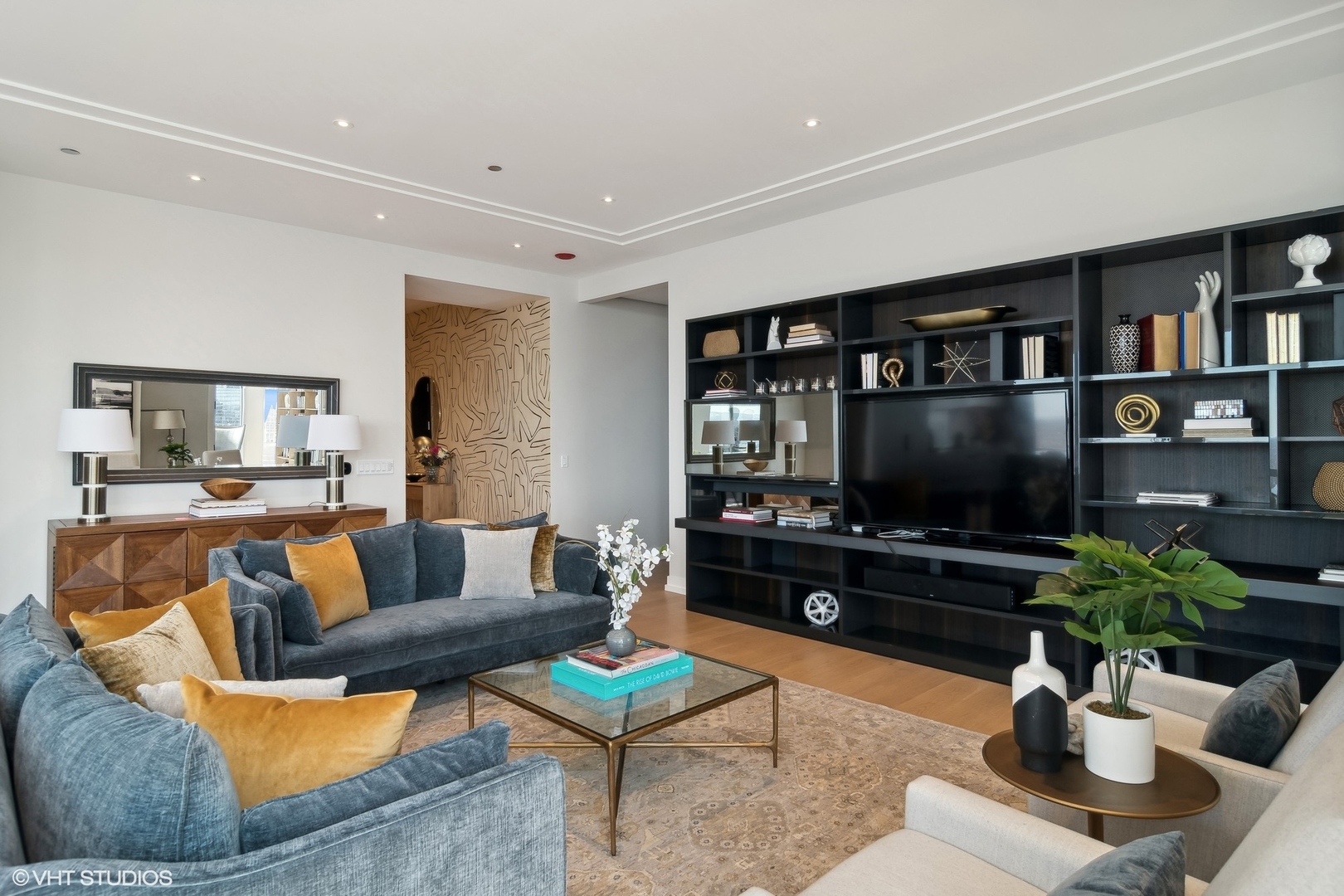 14 W Superior Street Unit: 4502