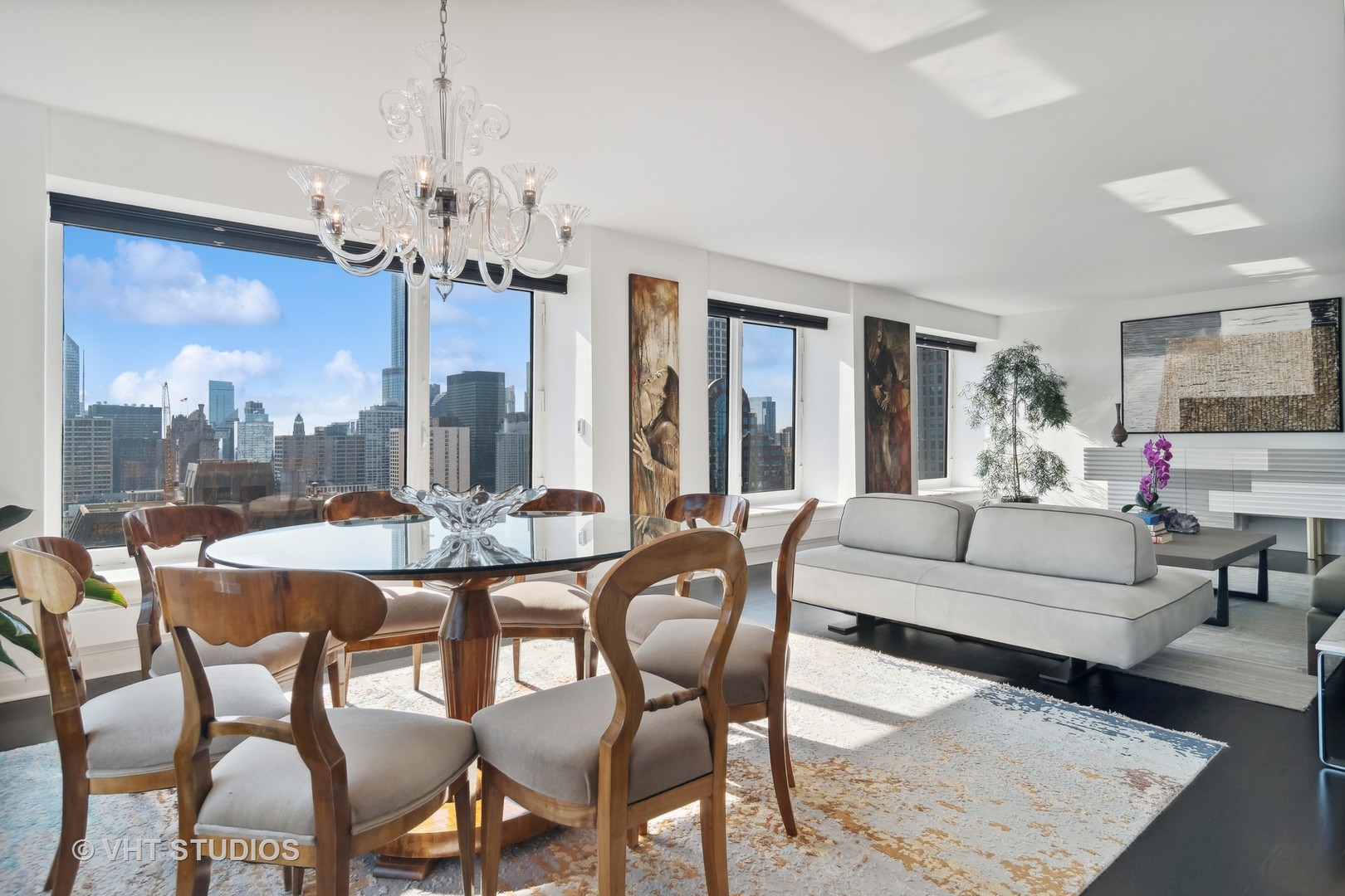 161 E Chicago Avenue Unit: 31B