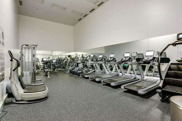 161 E Chicago Avenue Unit: 31B